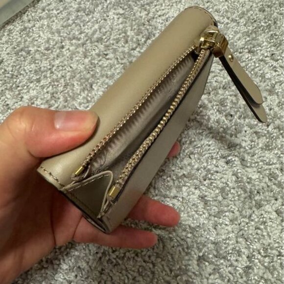 Michael Kors Tan Envelope Wallet - Picture 4 of 5